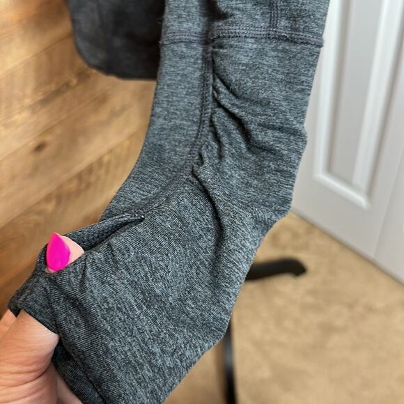 Zella Full Zip Jacket Gray Mock Neck Long Sleeve Size Medium - Picture 3 of 6